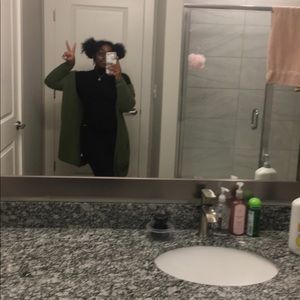 Meet your Posher, Jaylah